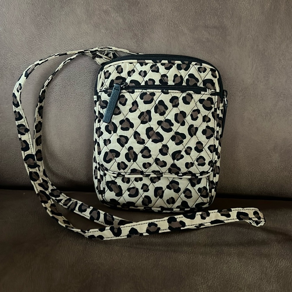 Small Vera Bradley crossbody handbag